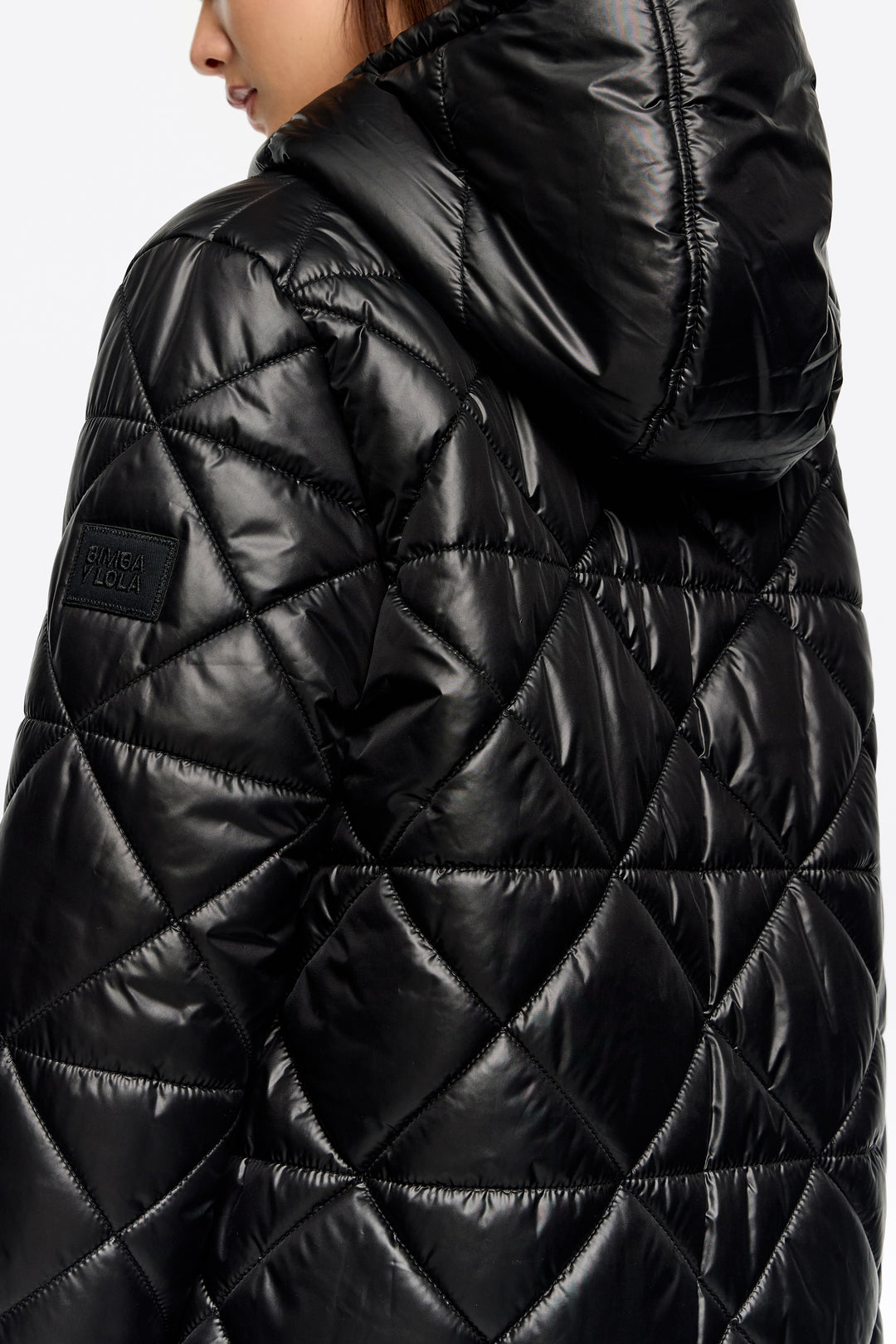 Black straight cut hooded puffer