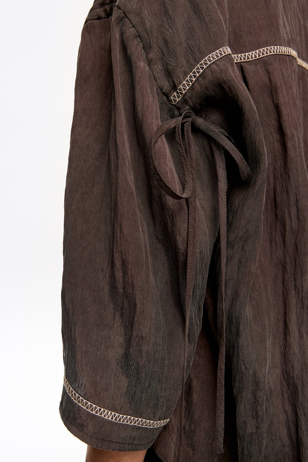 Brown adjustable armhole shirt