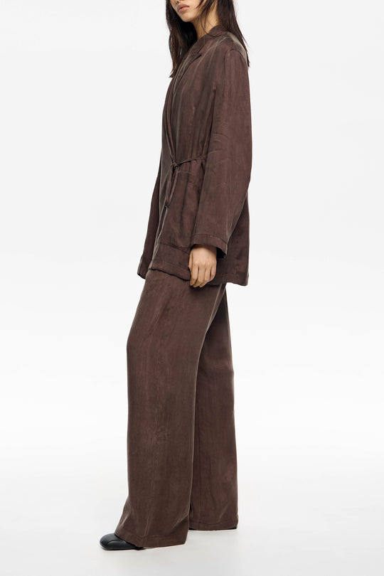 Brown fluid jacket