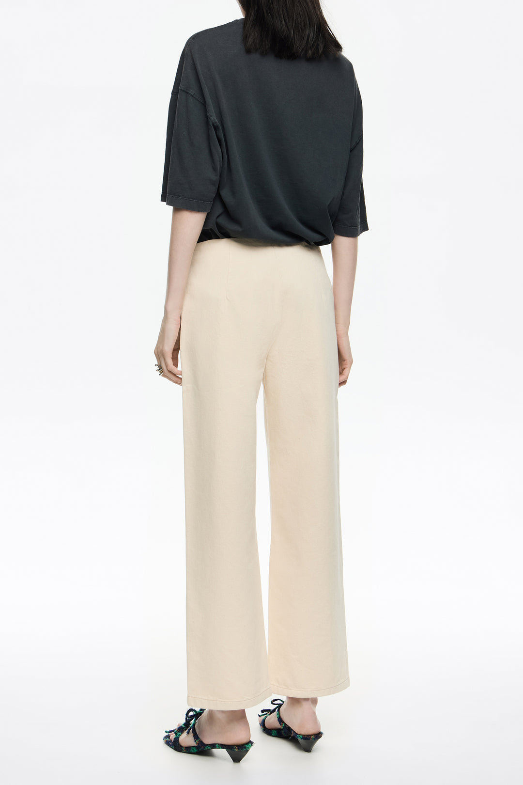 Ivory denim ankle-length jeans