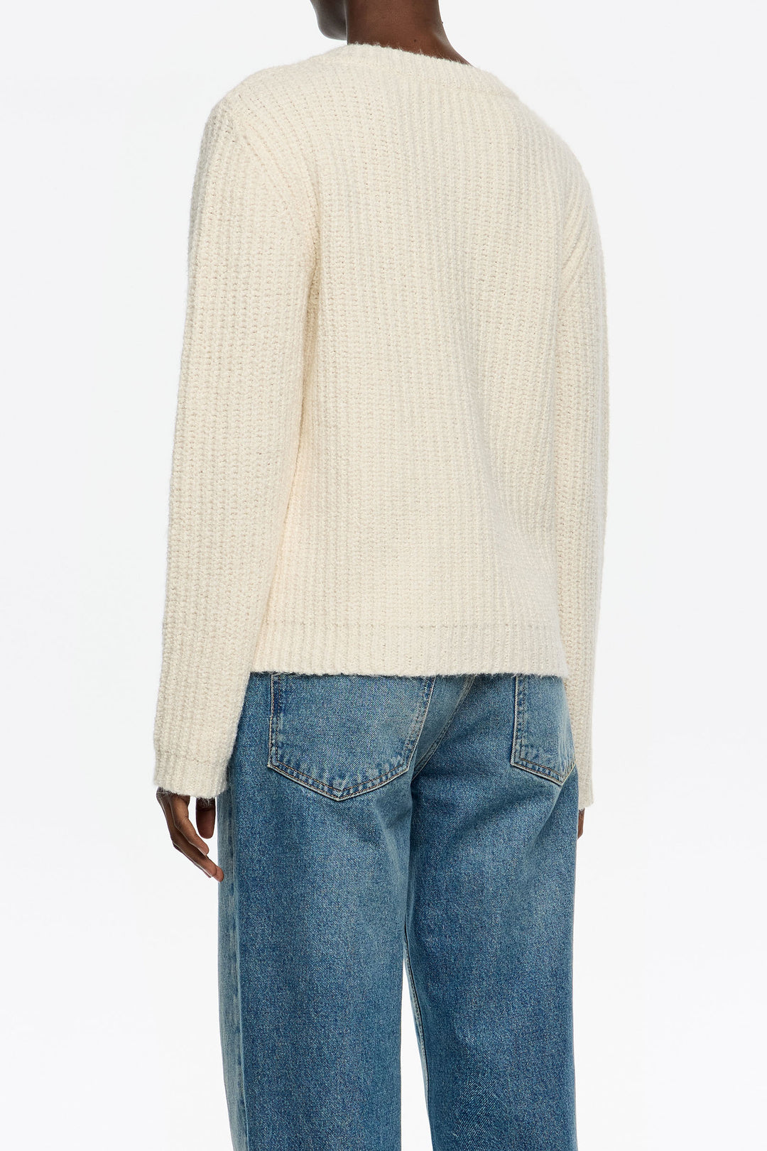 Short ivory fitted cardigan