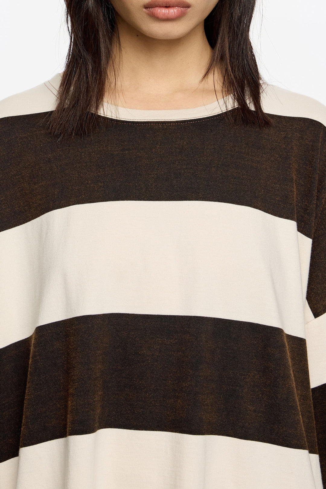 Oversize brown striped T-shirt