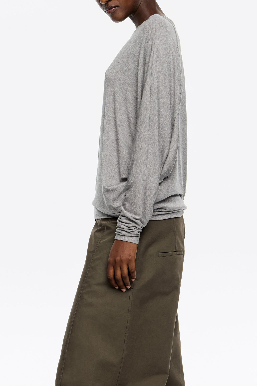 Light gray batwing sleeve T-shirt