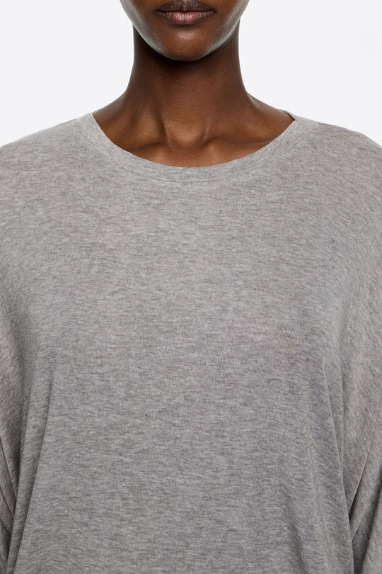 Light gray batwing sleeve T-shirt
