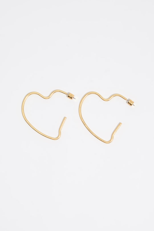 Matte gold heart earrings