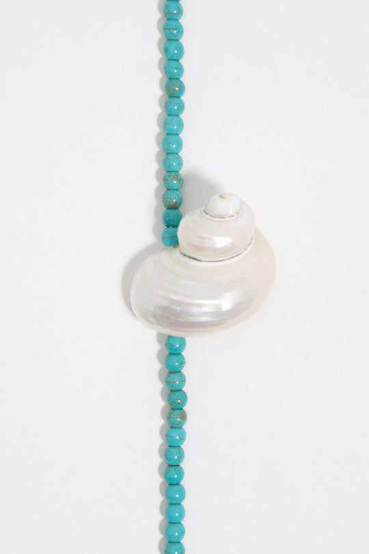 Necklace with natural seashell and turquoise stones