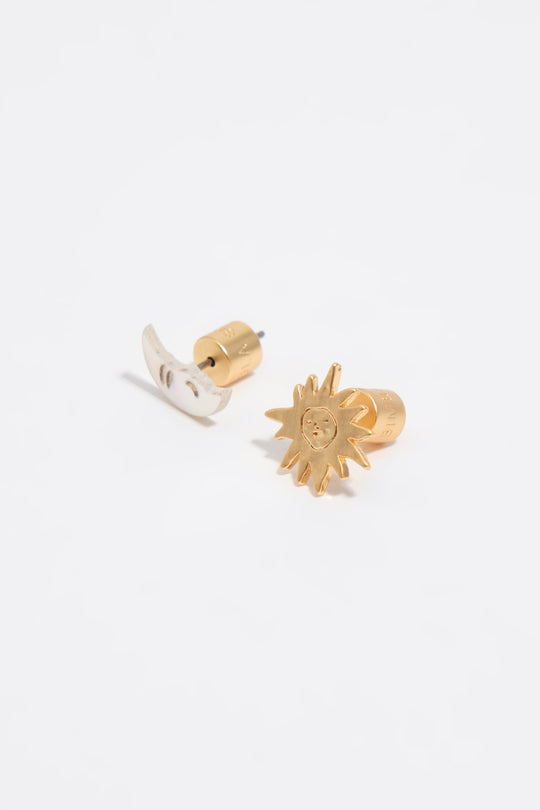 Mother-of-pearl sun and moon earrings