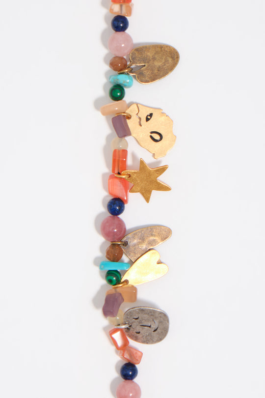 Bracelet with metal silhouettes and multicolor stones