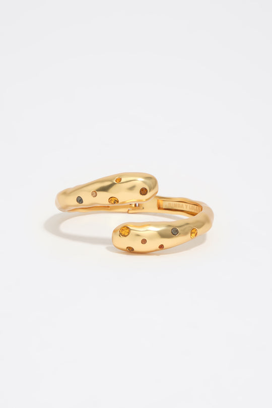 Matte gold textured criss-cross and crystals bracelet