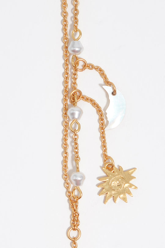 Sun and moon chain bracelet with mother-of-pearl