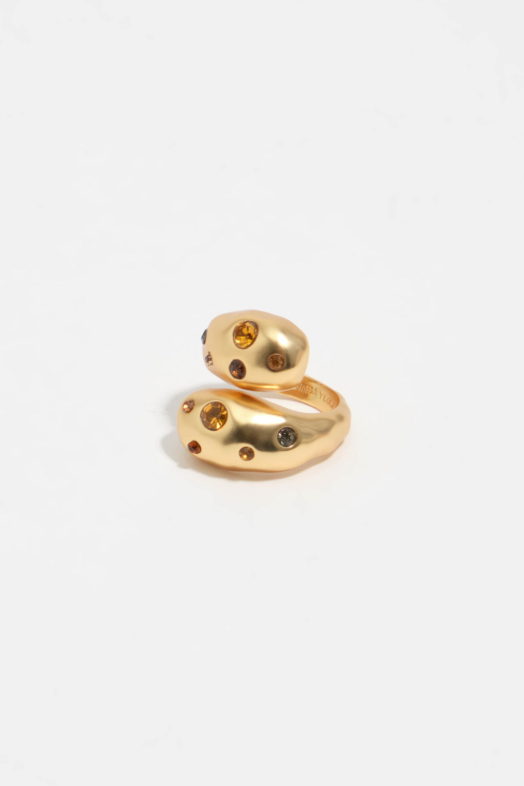 Matte gold textured criss-crossed crystals ring