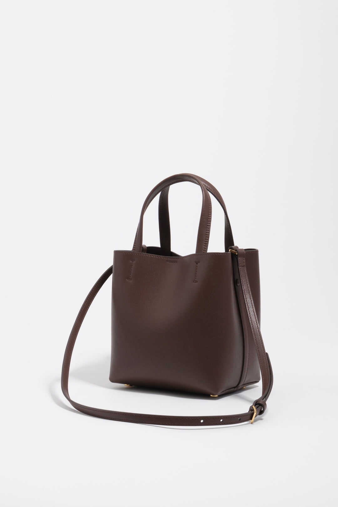 Medium chocolate leather Chihuahua bag