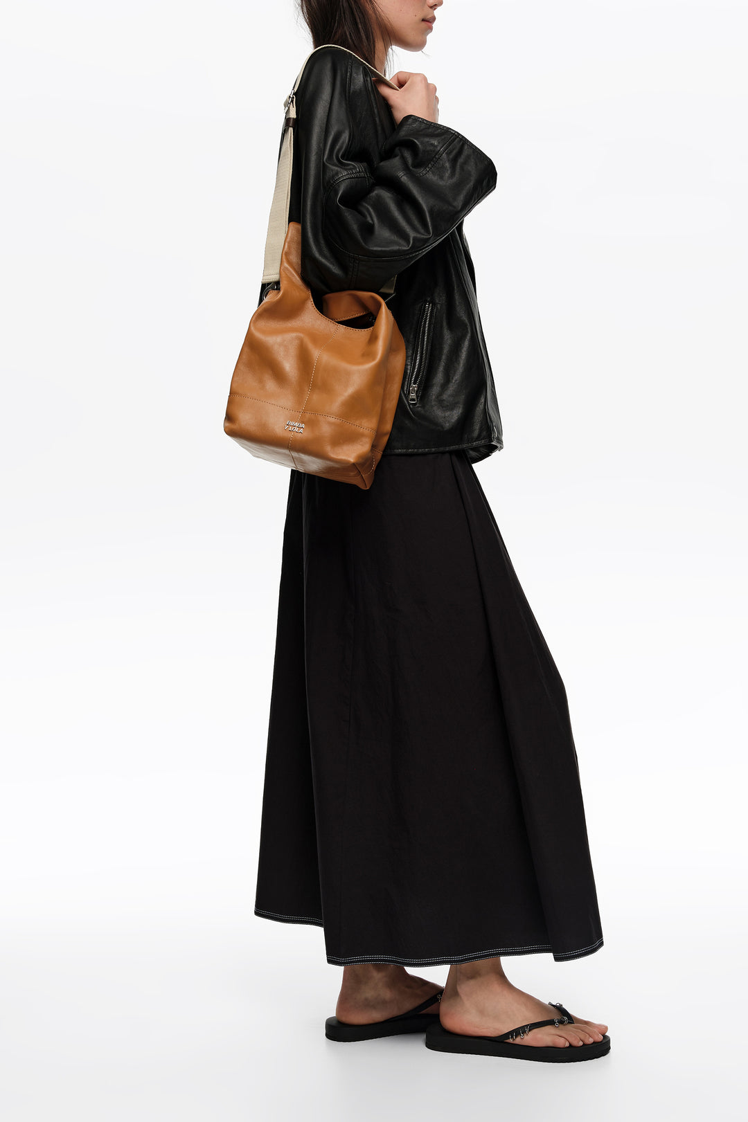 Medium toffee leather Paper bag