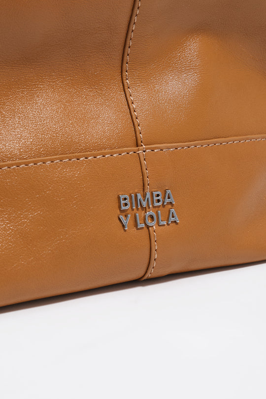 Medium toffee leather Paper bag