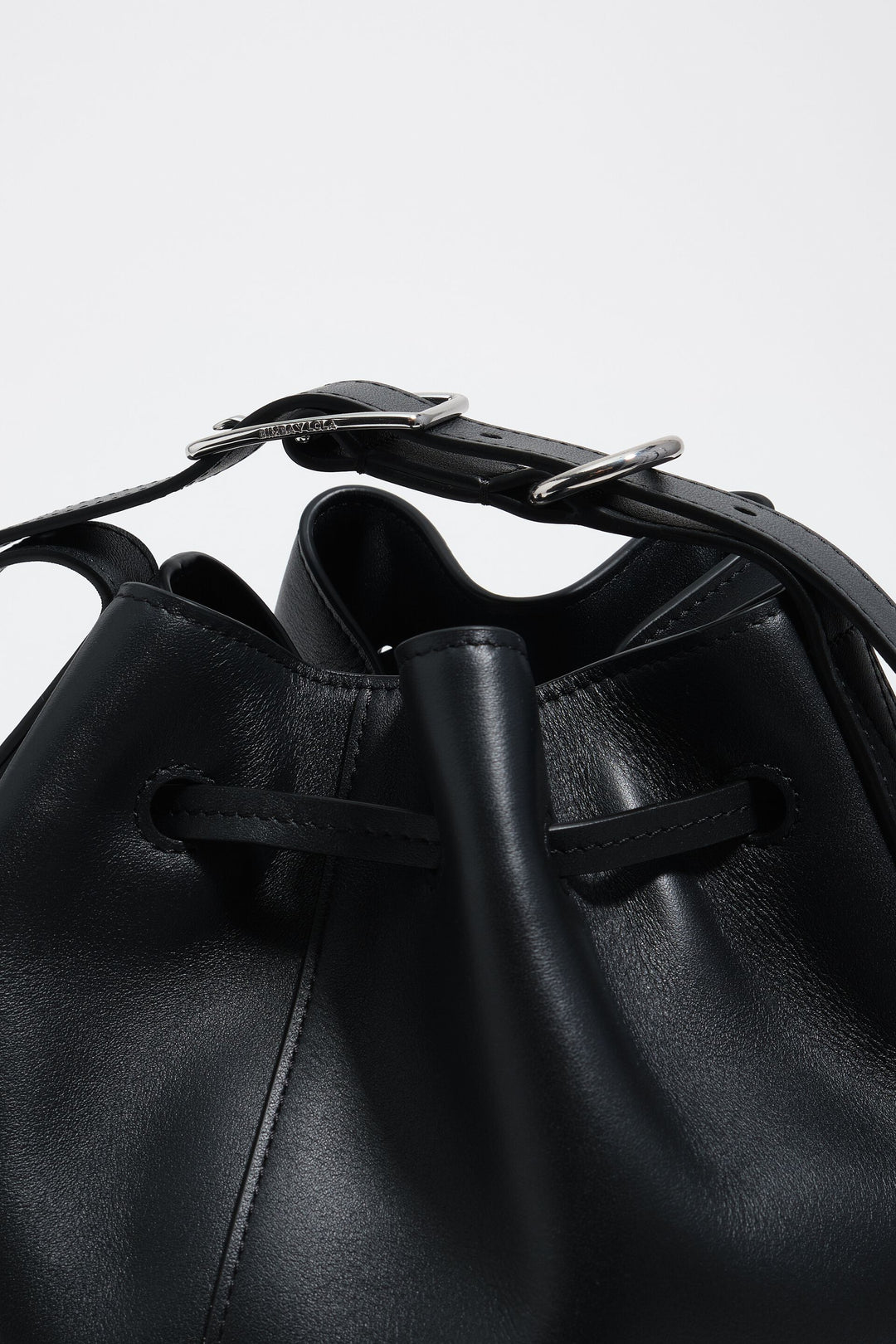 Dark anthracite large leather bucket bag