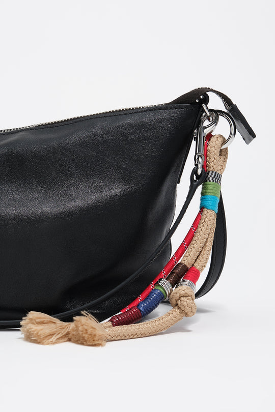 Medium black leather trapecio bag