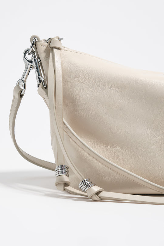 Medium ivory leather trapecio bag