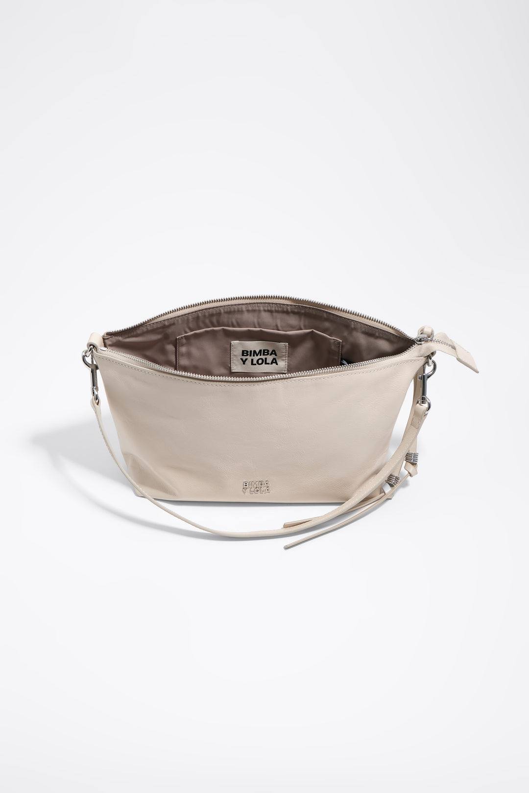Medium ivory leather trapecio bag