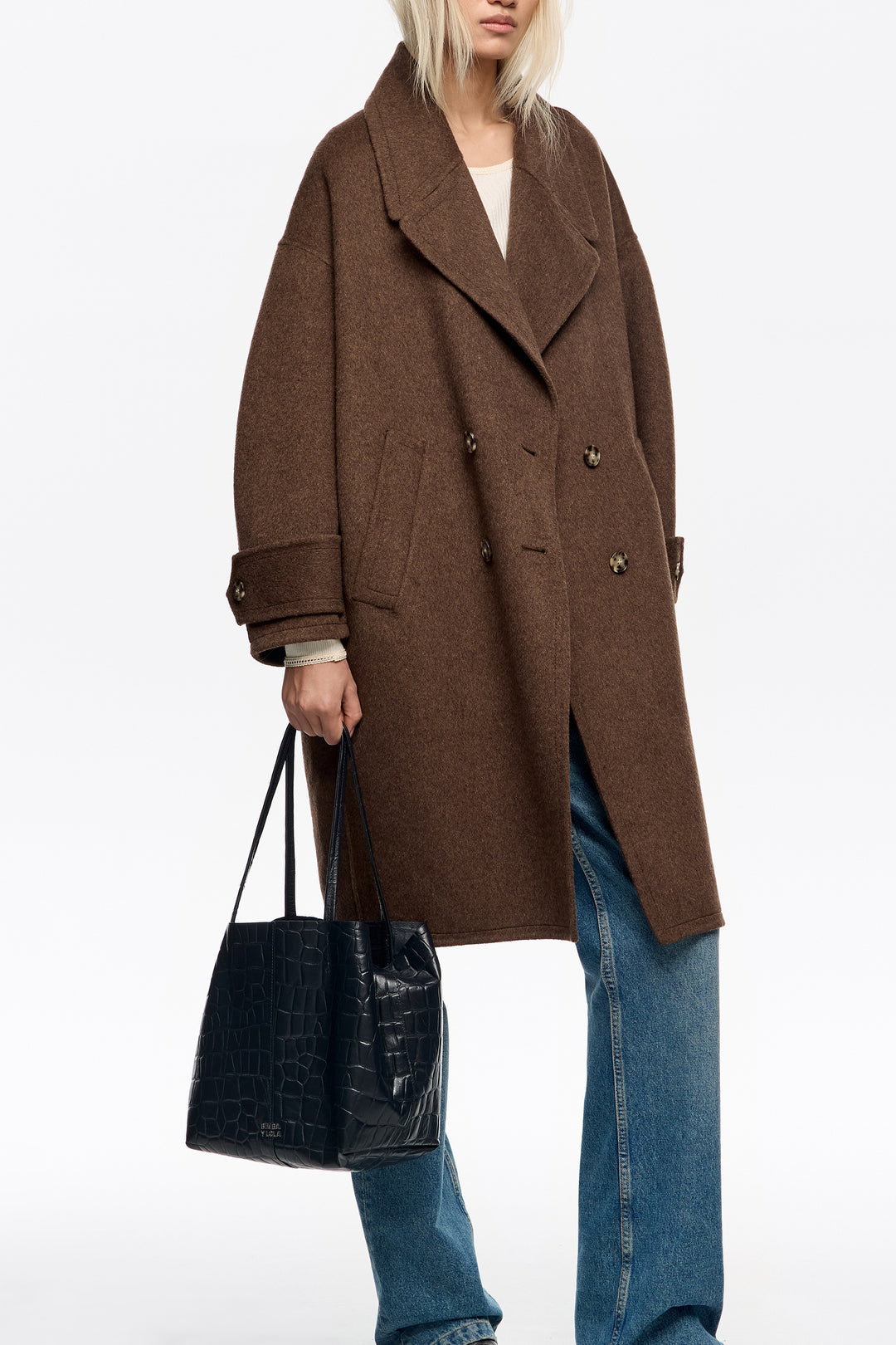 Medium leather shopper bag in petrol blue crocodile embossed