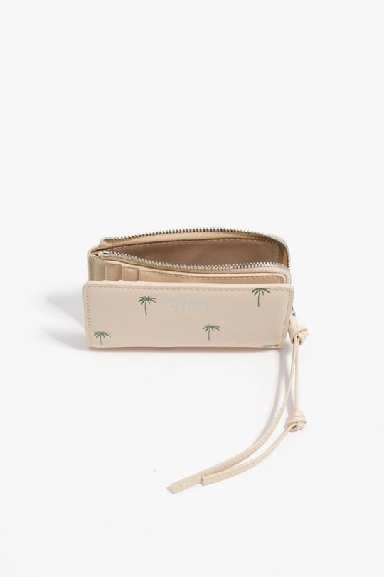 Walnut Palms compact purse