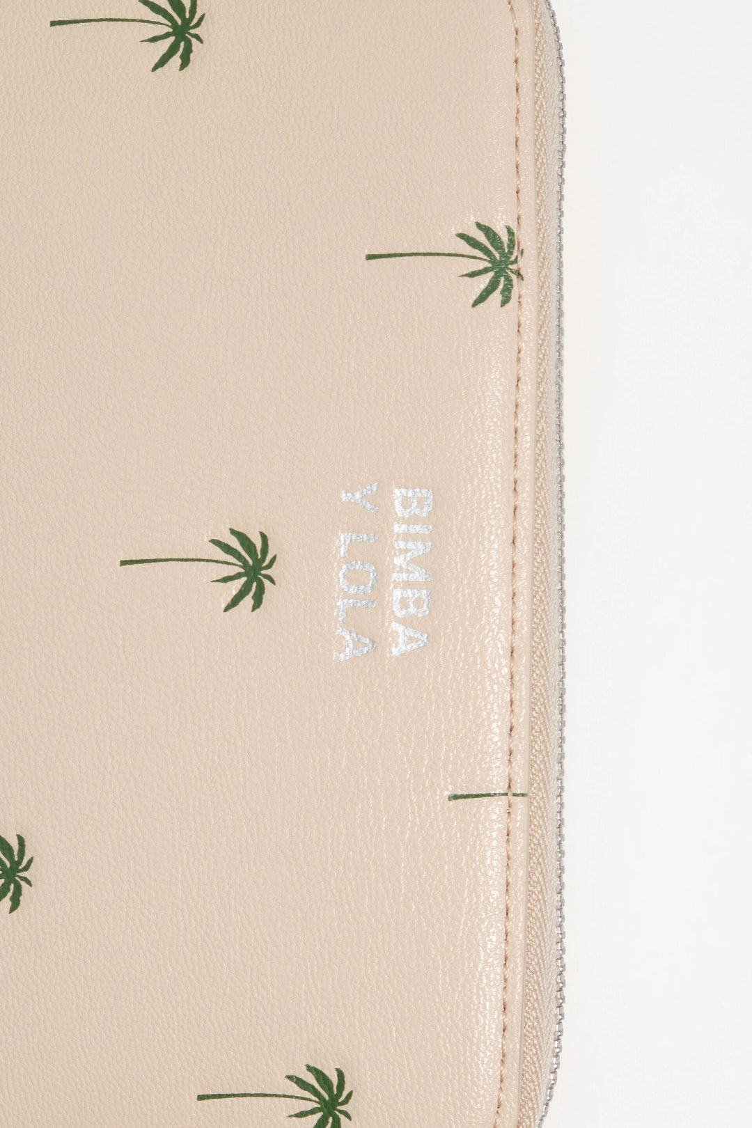 Medium sand leather horizontal Palms wallet