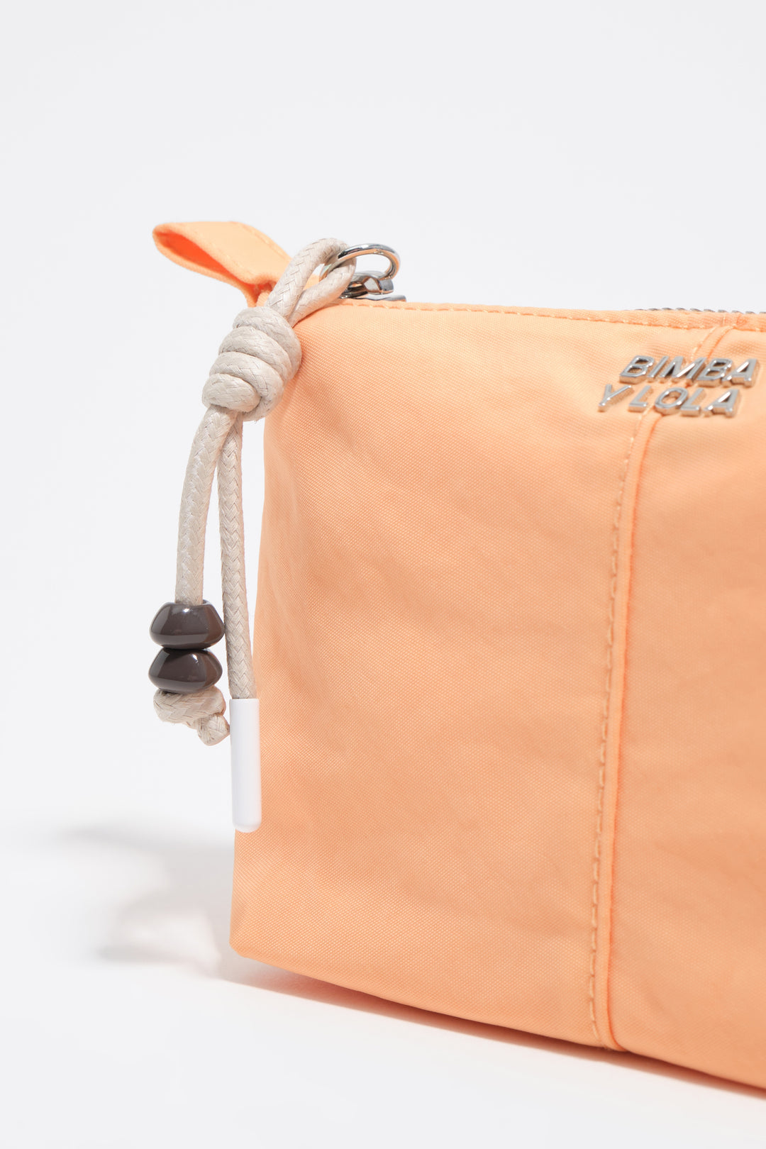 Orange sorbet nylon Trapecio make-up case