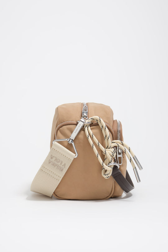 Medium camel crossbody pocket bag