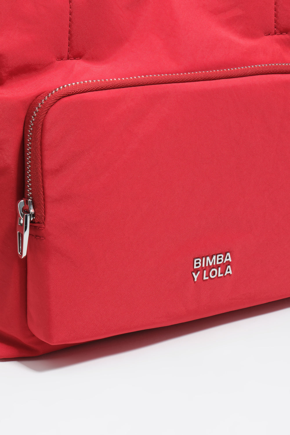 Medium red nylon Pocket bag
