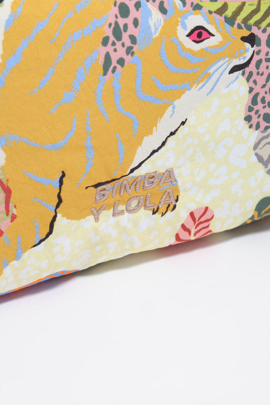Large wild nylon make-up case