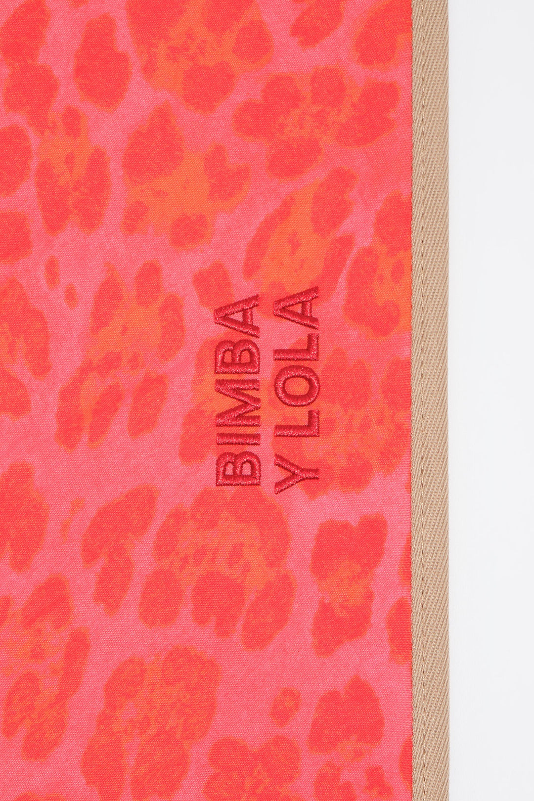 Pink leopard nylon laptop sleeve