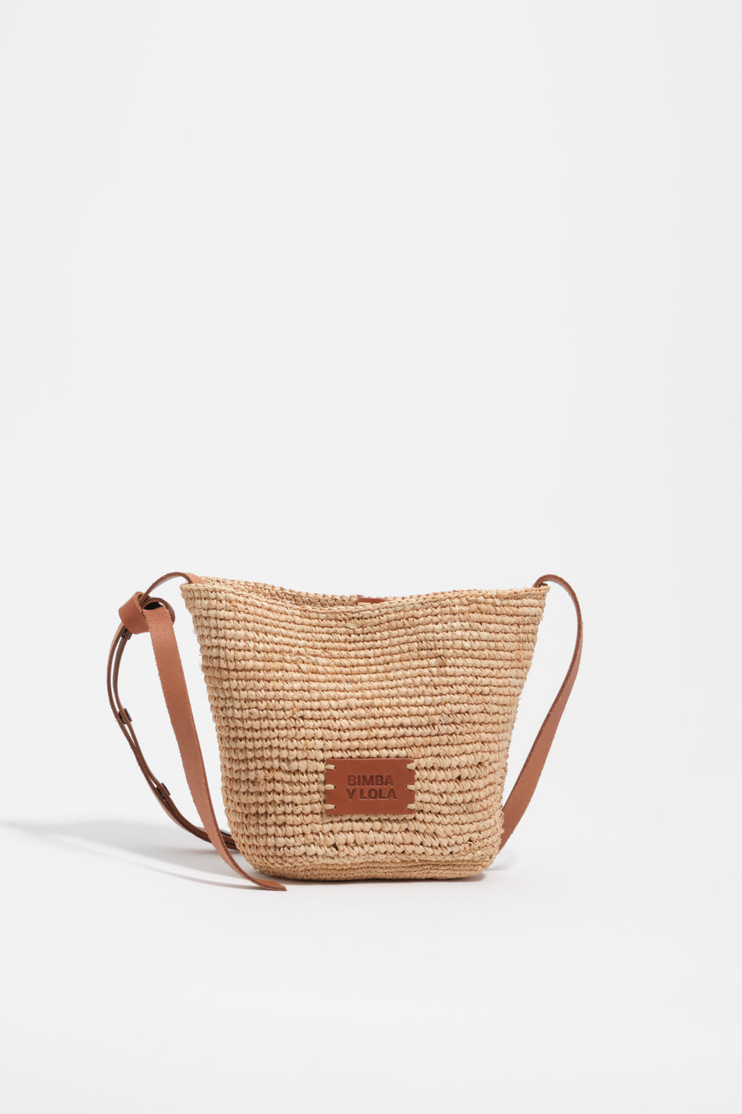 Small natural raffia plaited bag