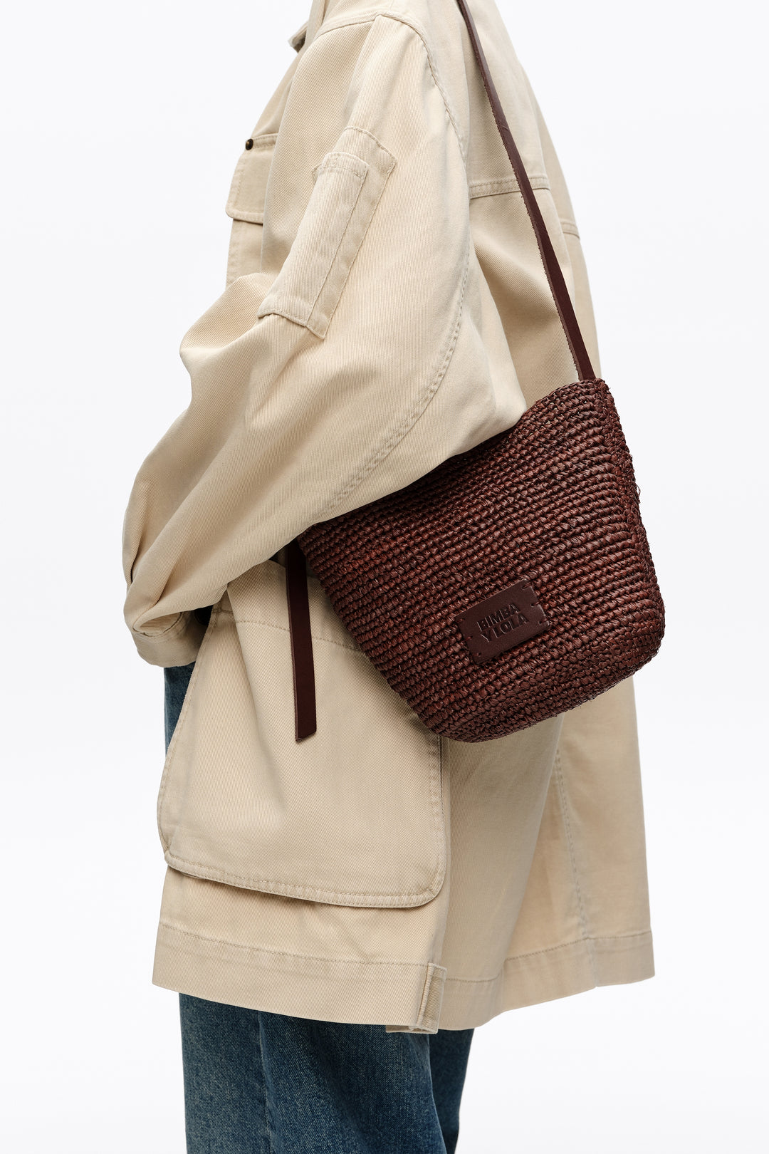 Small walnut raffia plaited bag