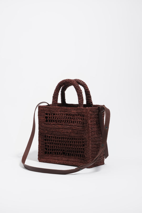 Medium walnut raffia plaited bag