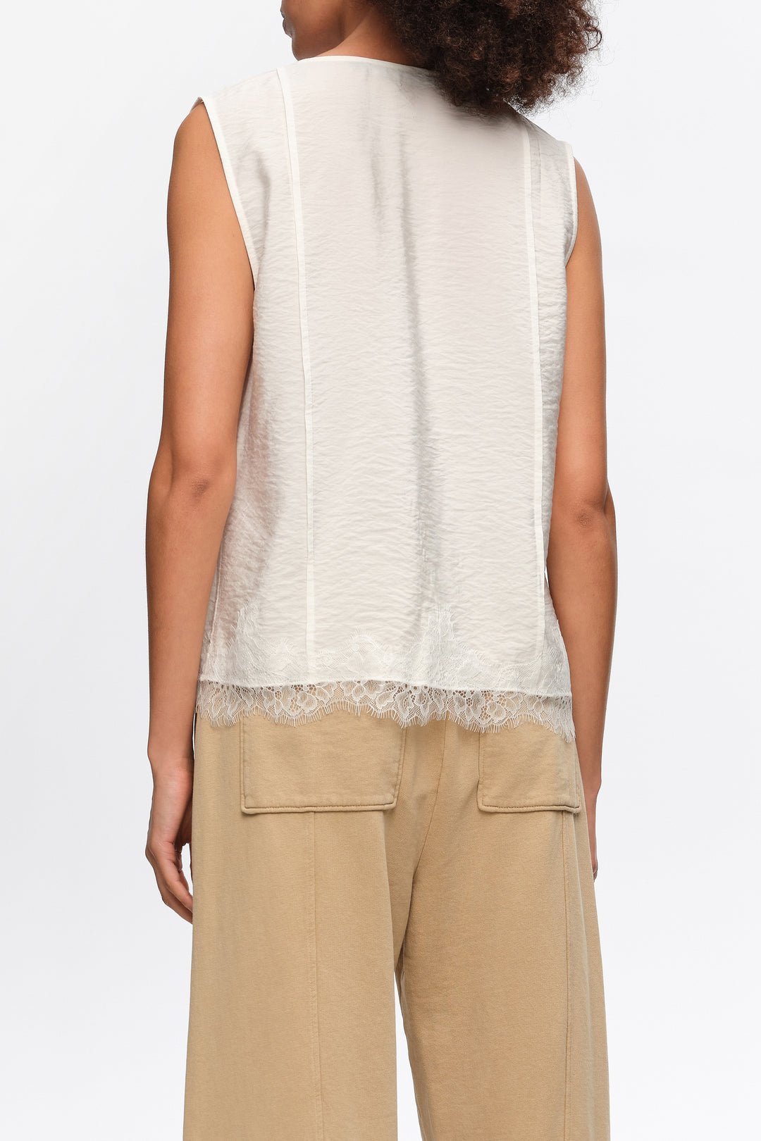 White short-sleeve shirt with lace and ties