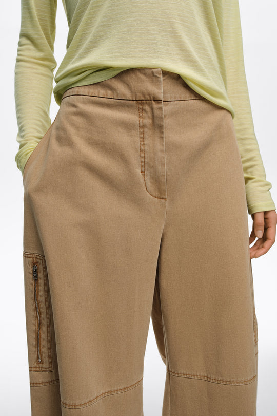 Camel cotton adjustable barrel trousers