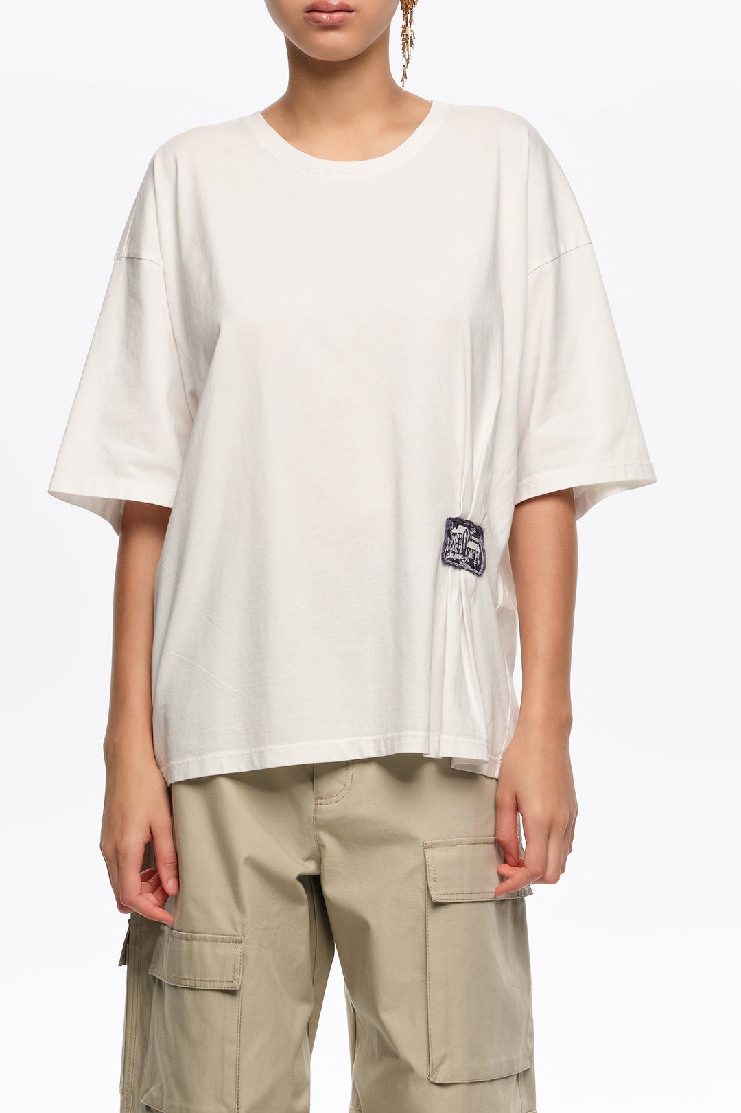 White ruched T-shirt with custom label