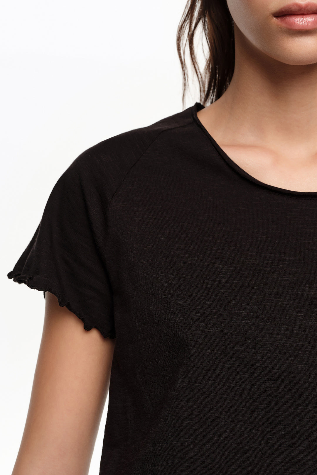 Black fitted raglan sleeve T-shirt