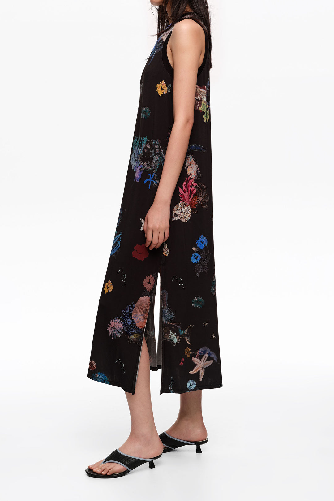Seabed black flowing sleeveless T-shirt dress