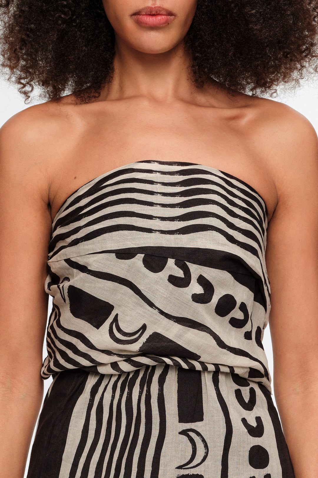 White strapless Moon stripes dress