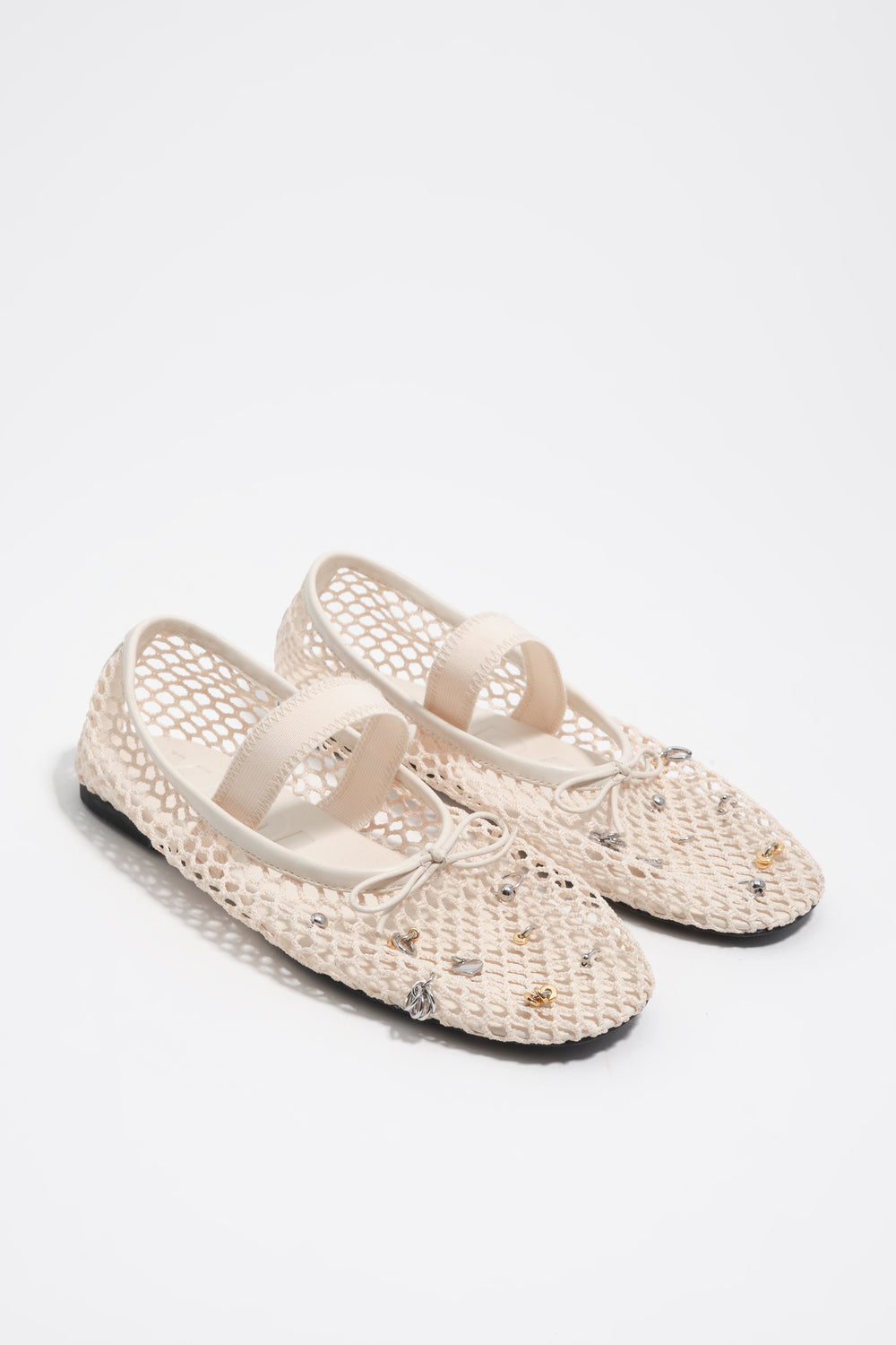 White mesh ballerina with metal details