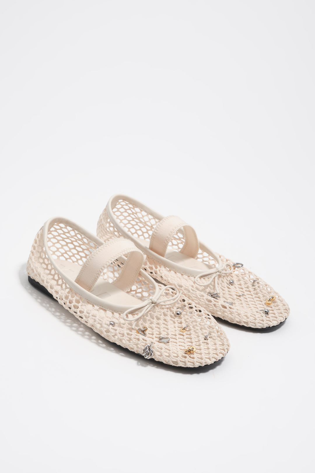 White mesh ballerina with metal details