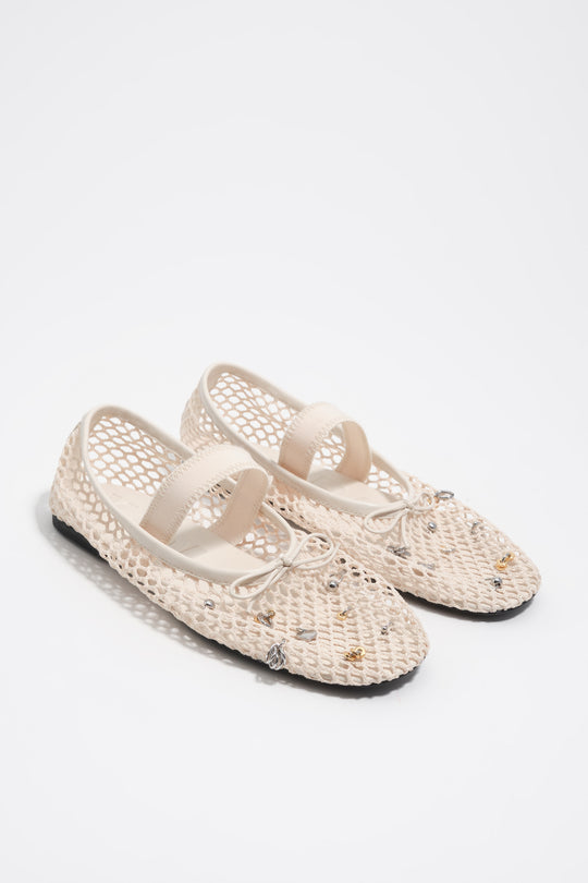 White mesh ballerina with metal details