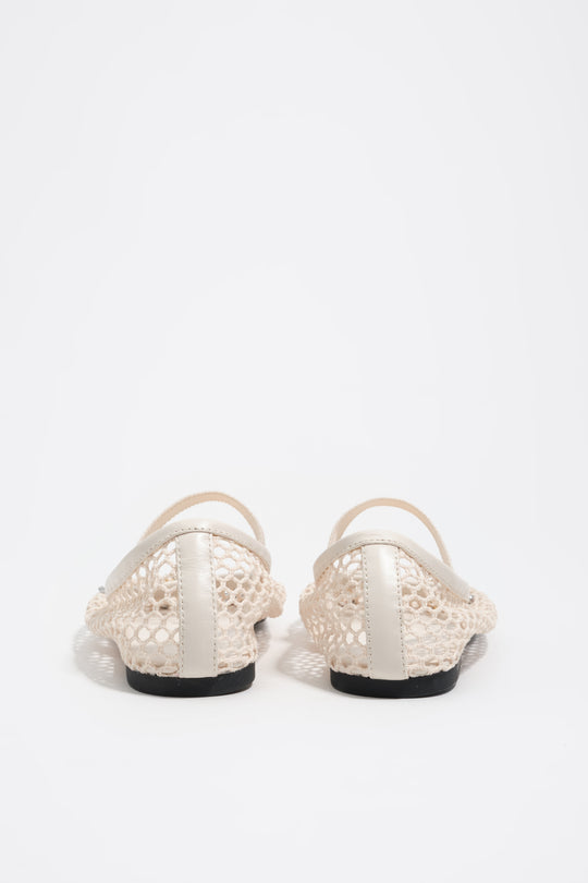 White mesh ballerina with metal details