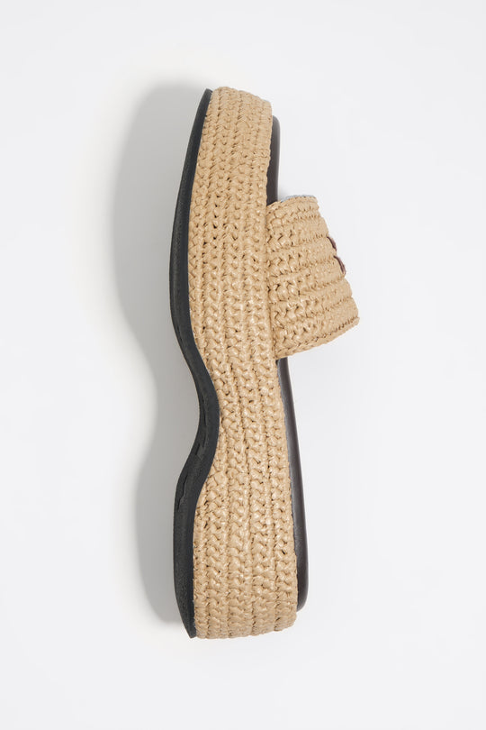 Beige raffia platform sandal
