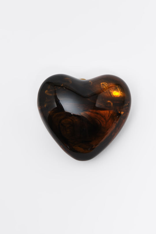 Amber resin hearts earrings