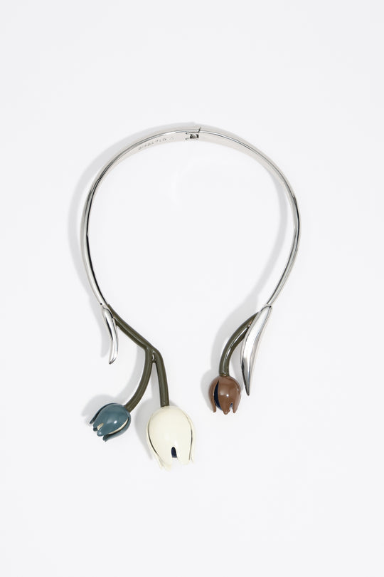 Rigid silver necklace with enamel tulips