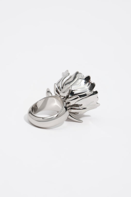 Silver flower ring with crystal