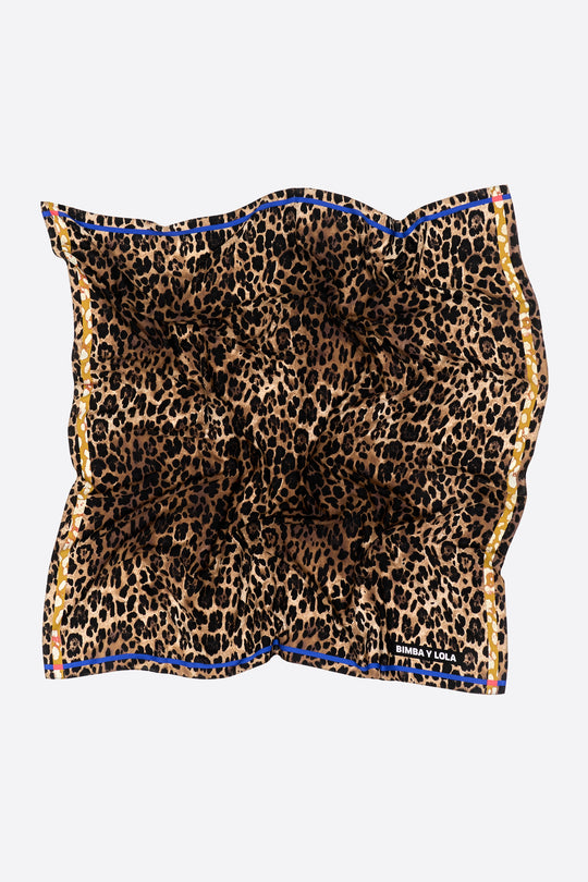 Leopard print scarf with contrast border