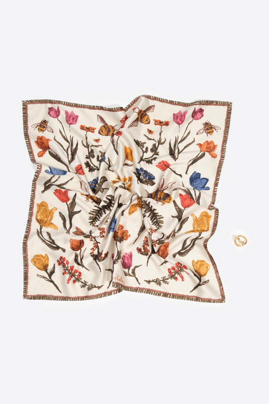 Ivory flowers and bees scarf charm