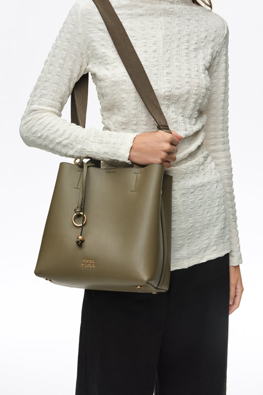 Large cactus leather Chihuahua bag